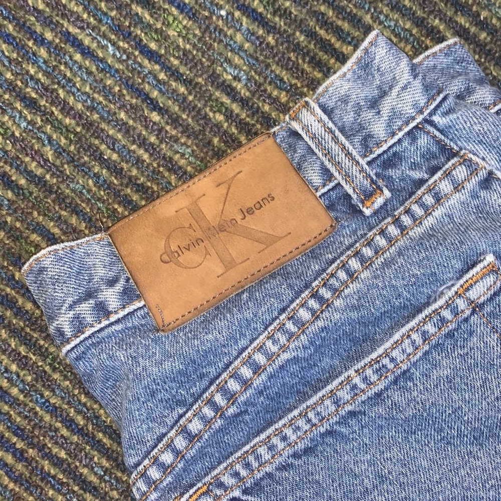 Original Calvin Klein jeans, fit like a size 4, worn a handful of times.